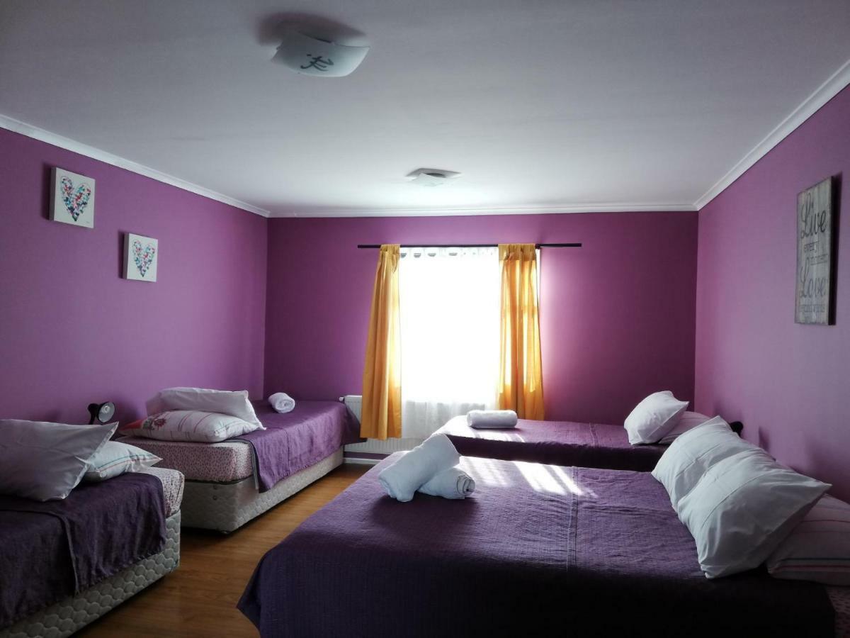 Hostal La Base Puerto Natales Extérieur photo